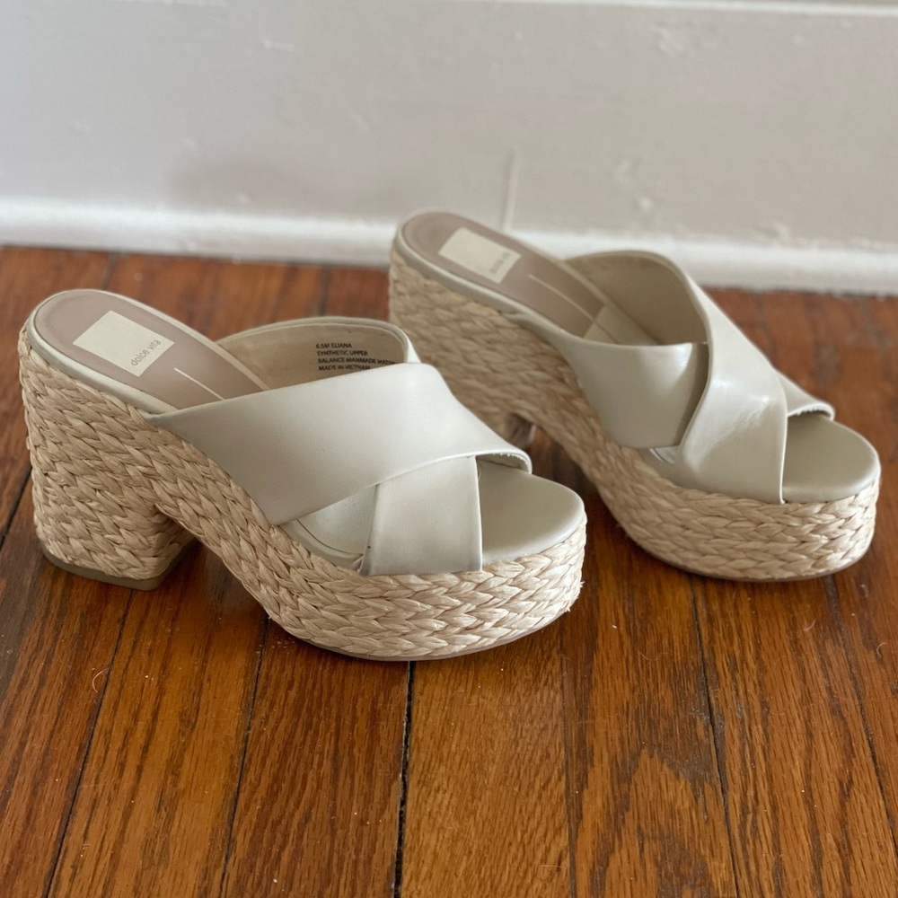 Dolce Vita Eliana Platform Sandal - Off White